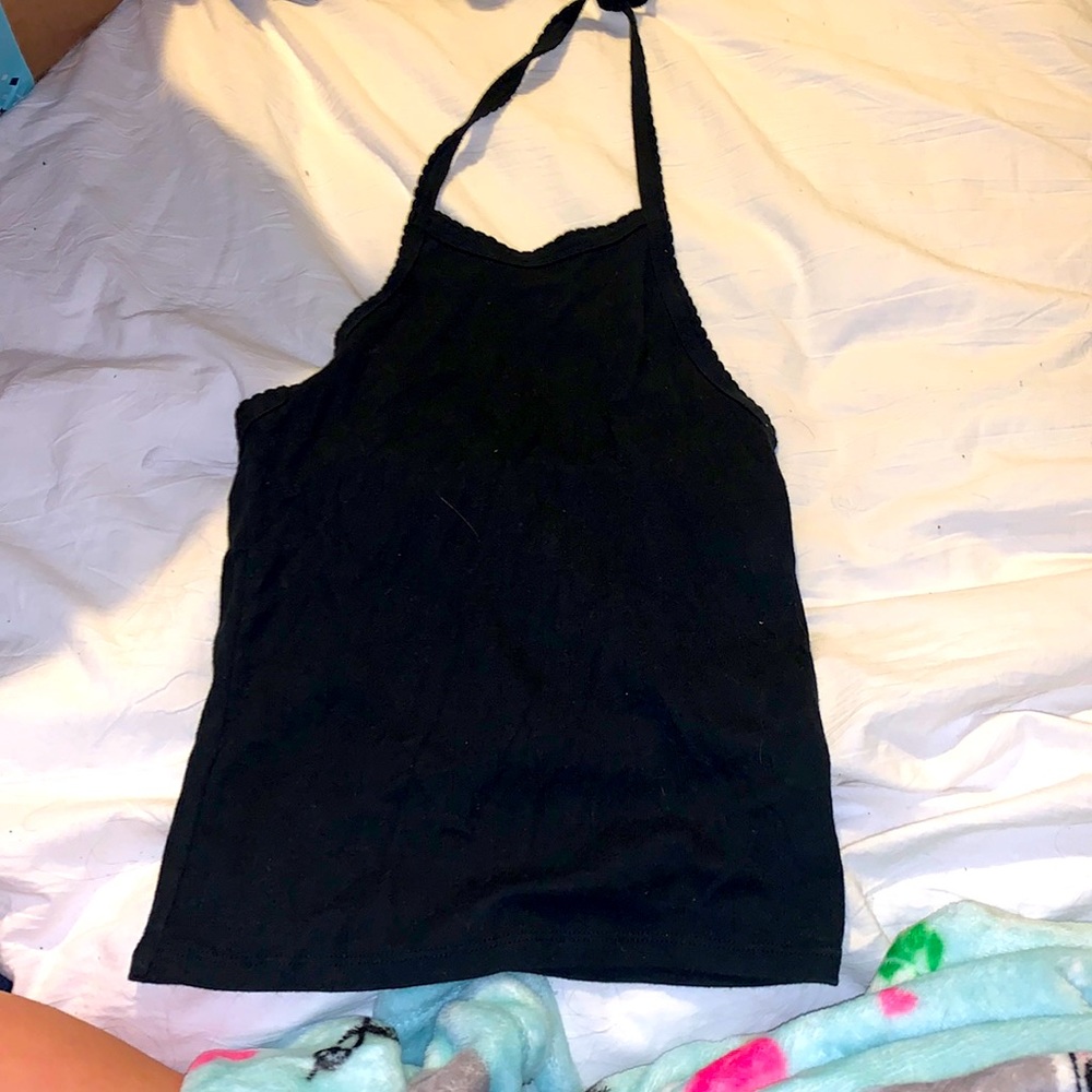AE black halter top